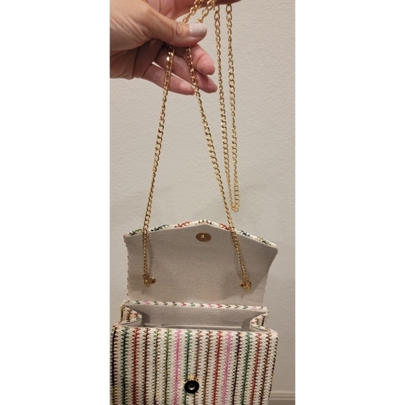 NWT Isaac Mizrahi Multicolor Woven Handbag Purse with Gold Chain Strap - Picture 10 of 13